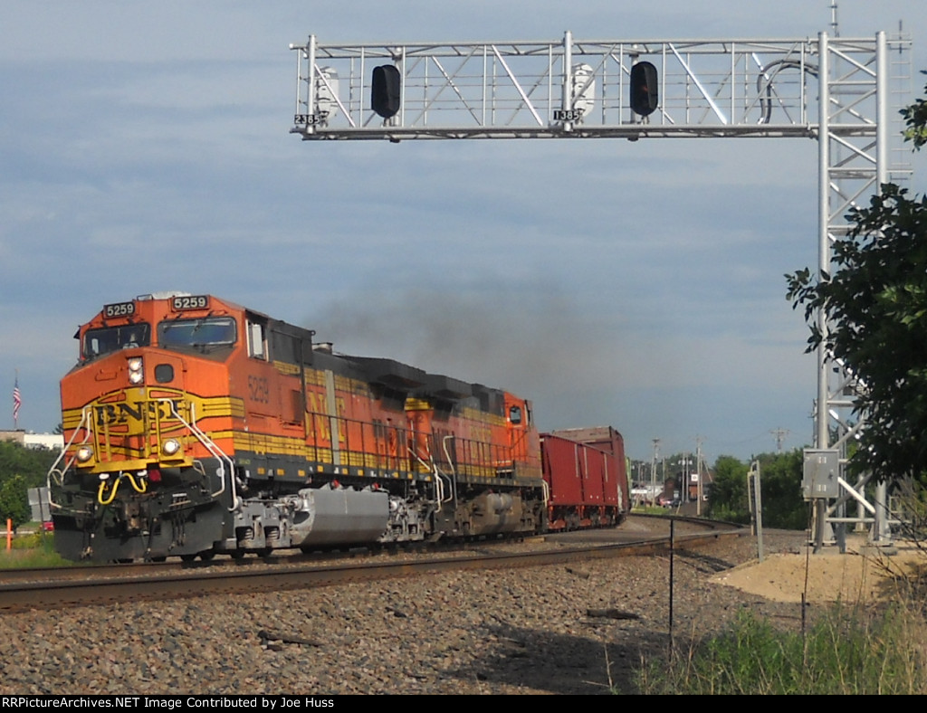 BNSF 5259 East